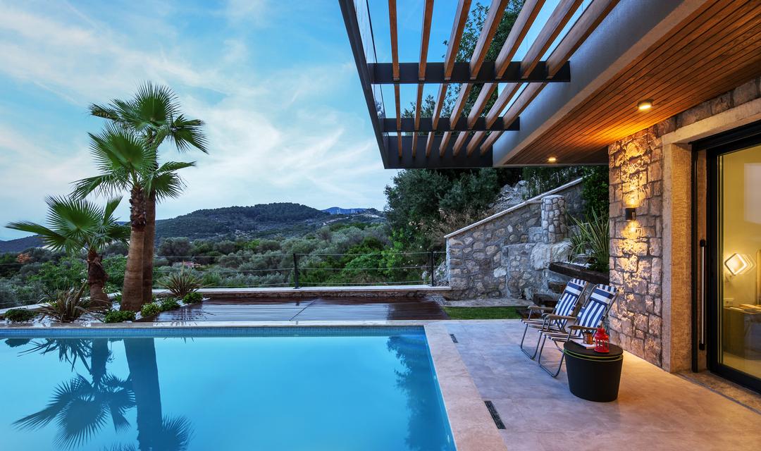 Karaburun House
